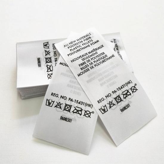 etichette in raso stampate di lavaggio bianco per abbigliamento 